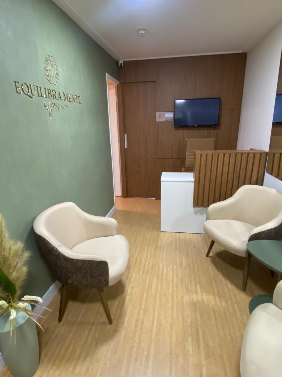 Ambiente de espera da recepção EquilibraMente